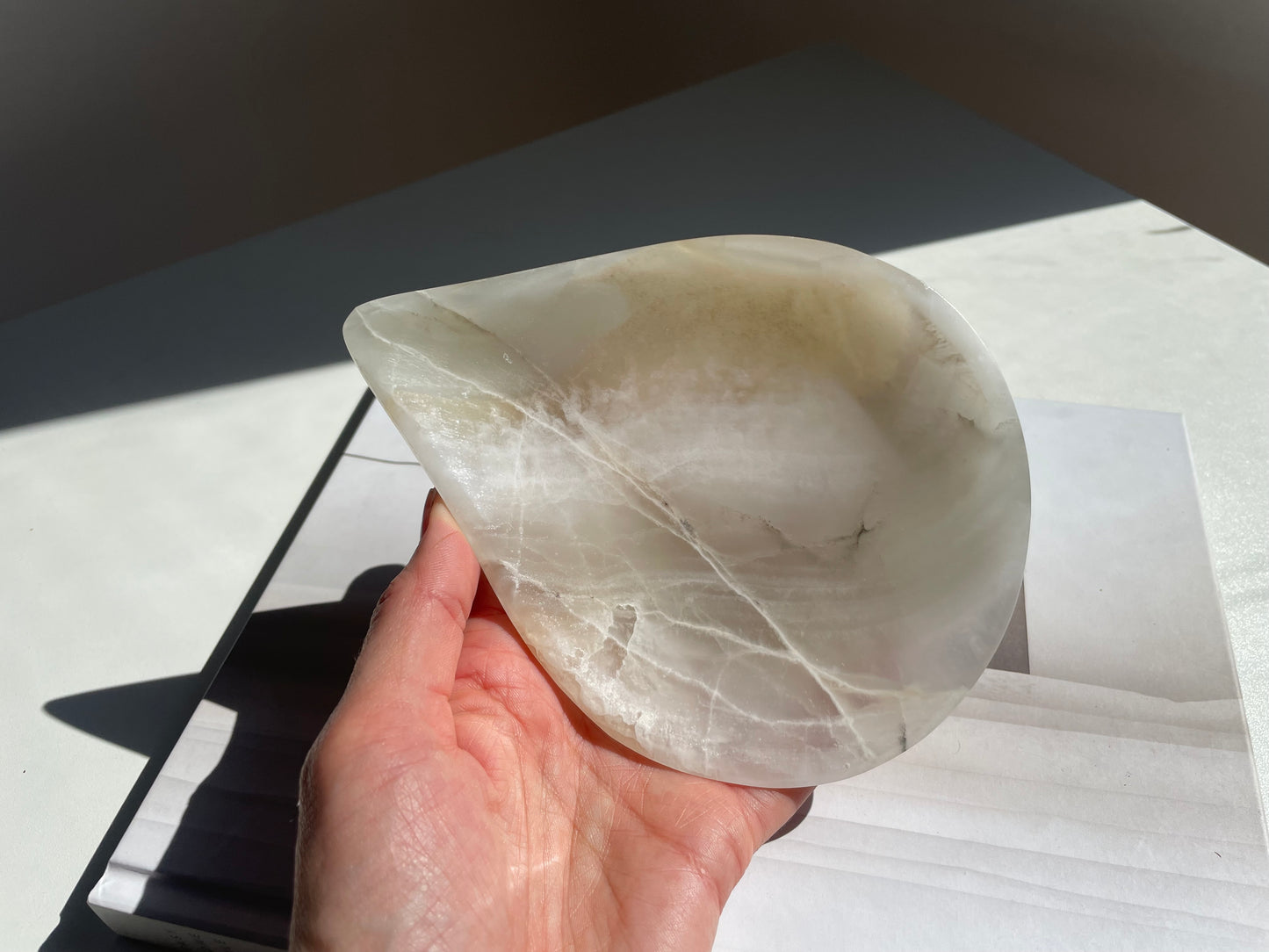 Onyx Bowl - Tear Drop