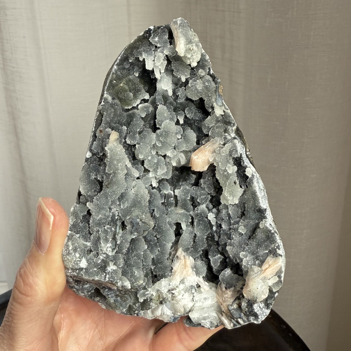 Black Chalcedony with Peach Stilbite 003