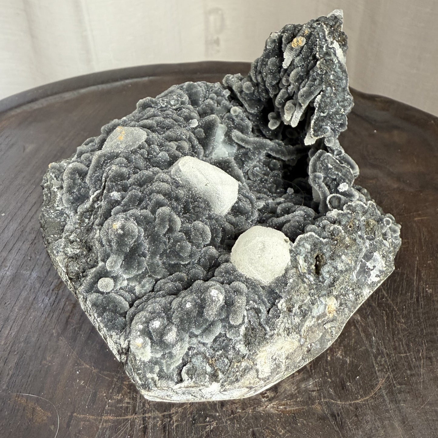 Black Chalcedony with Stilbite 001