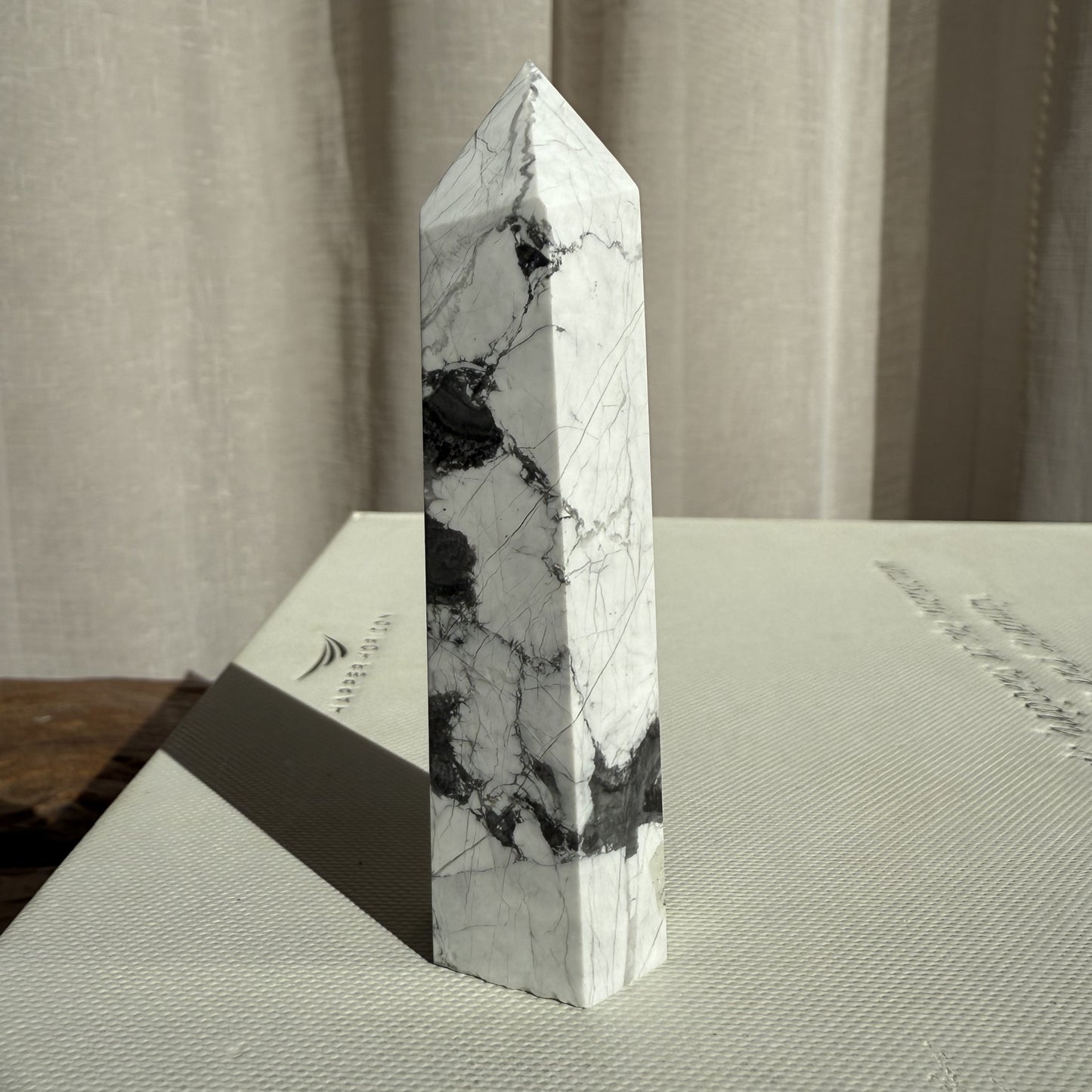 Howlite Tower - 1