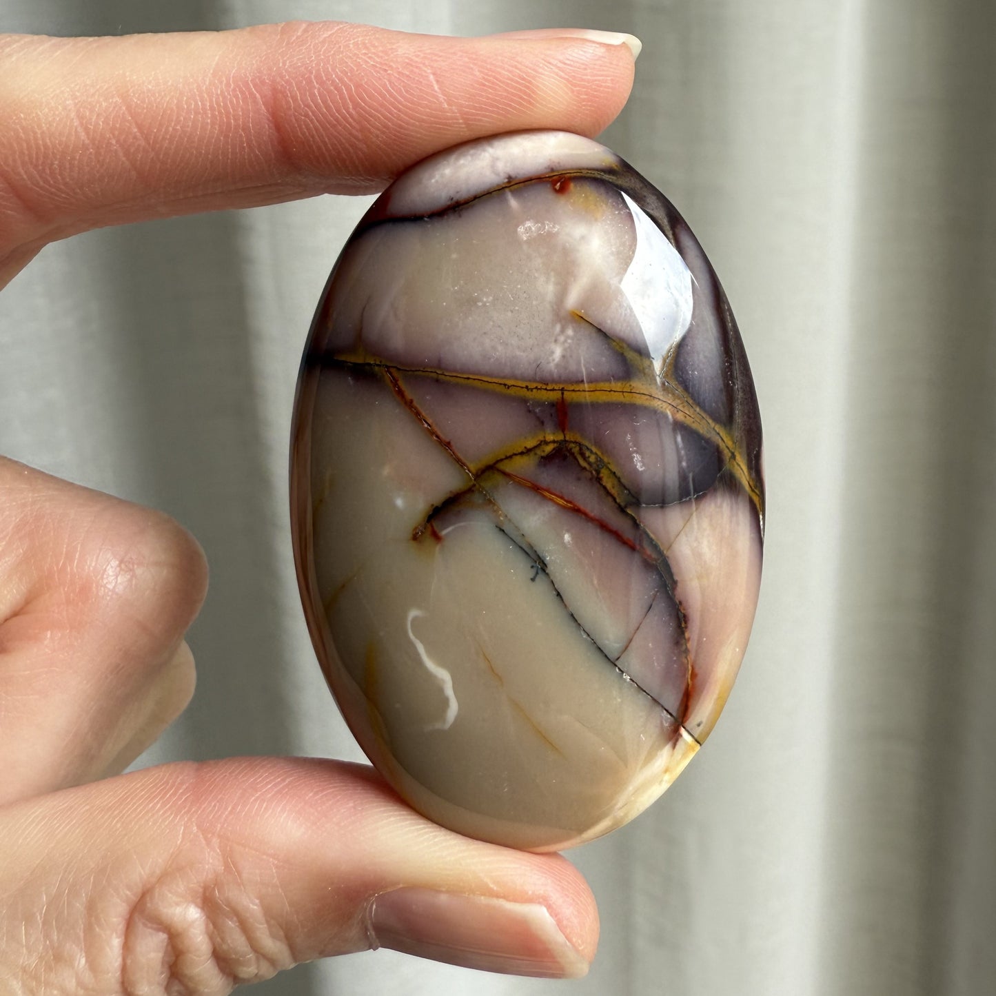 Mookaite Palm Stone - 004