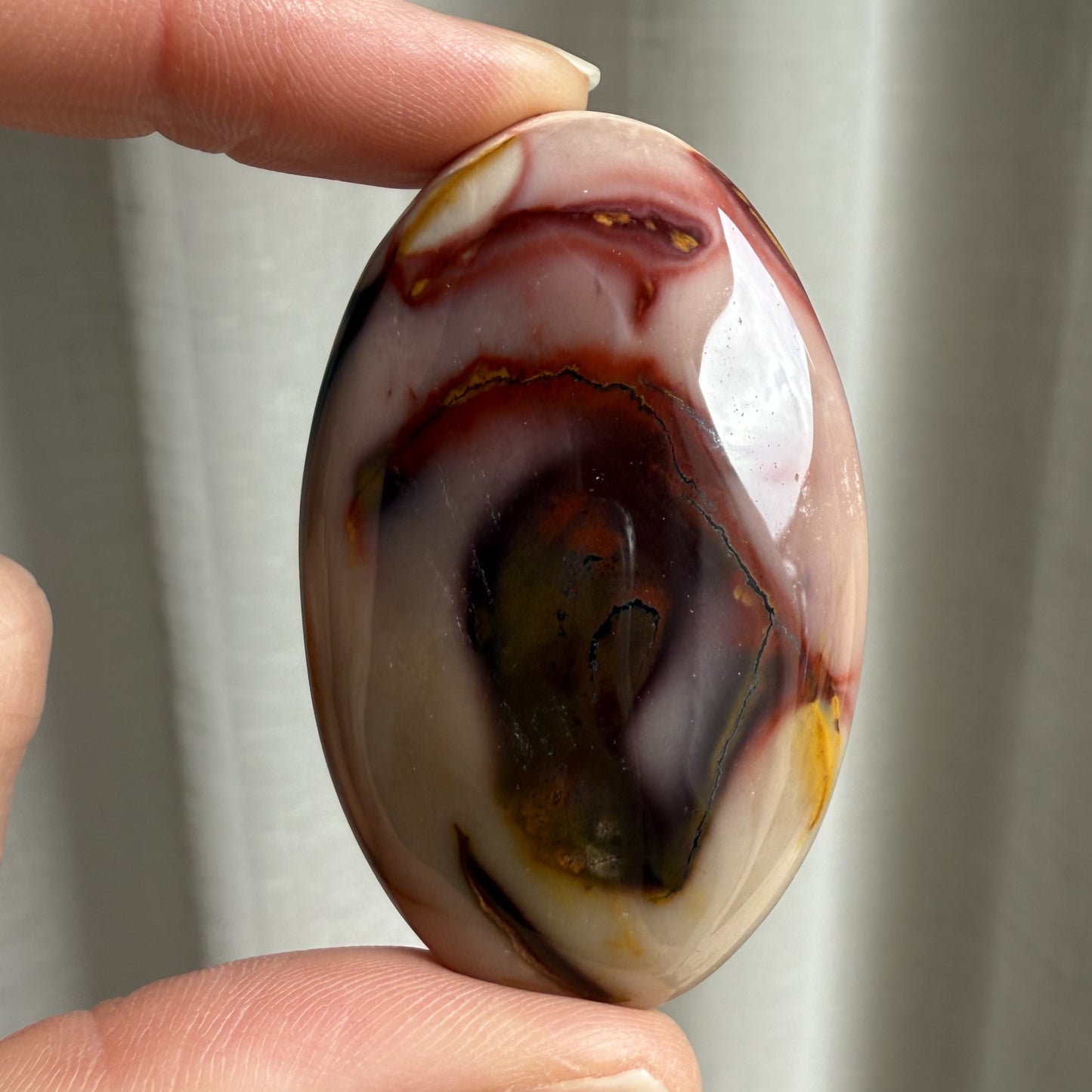 Mookaite Palm Stone - 005
