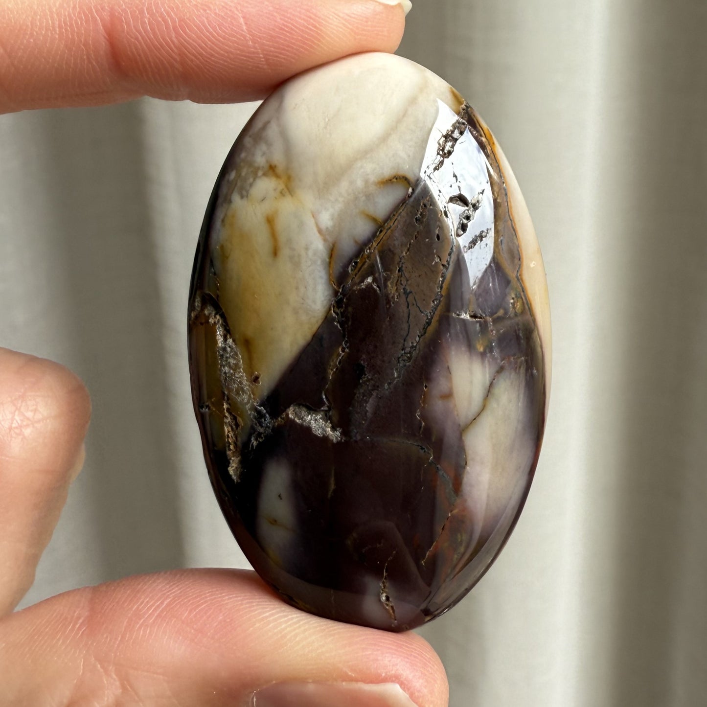 Mookaite Palm Stone - 006