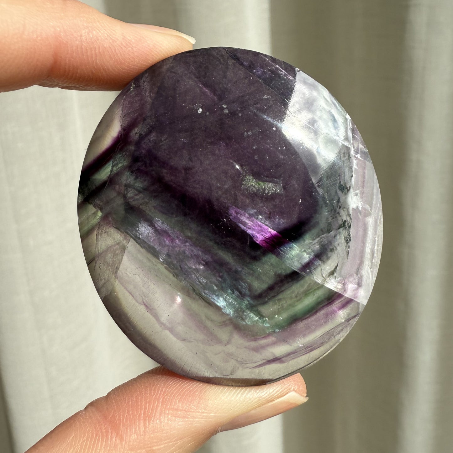 Fluorite Palm Stone 003