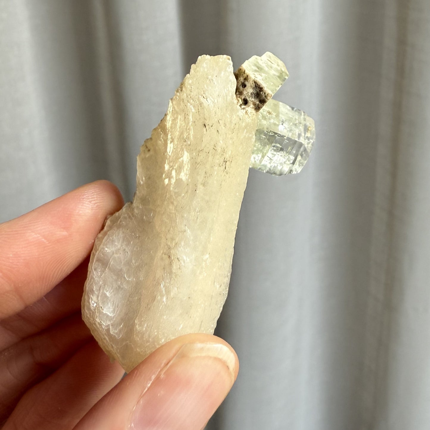 Green Cube Apophyllite on Stilbite