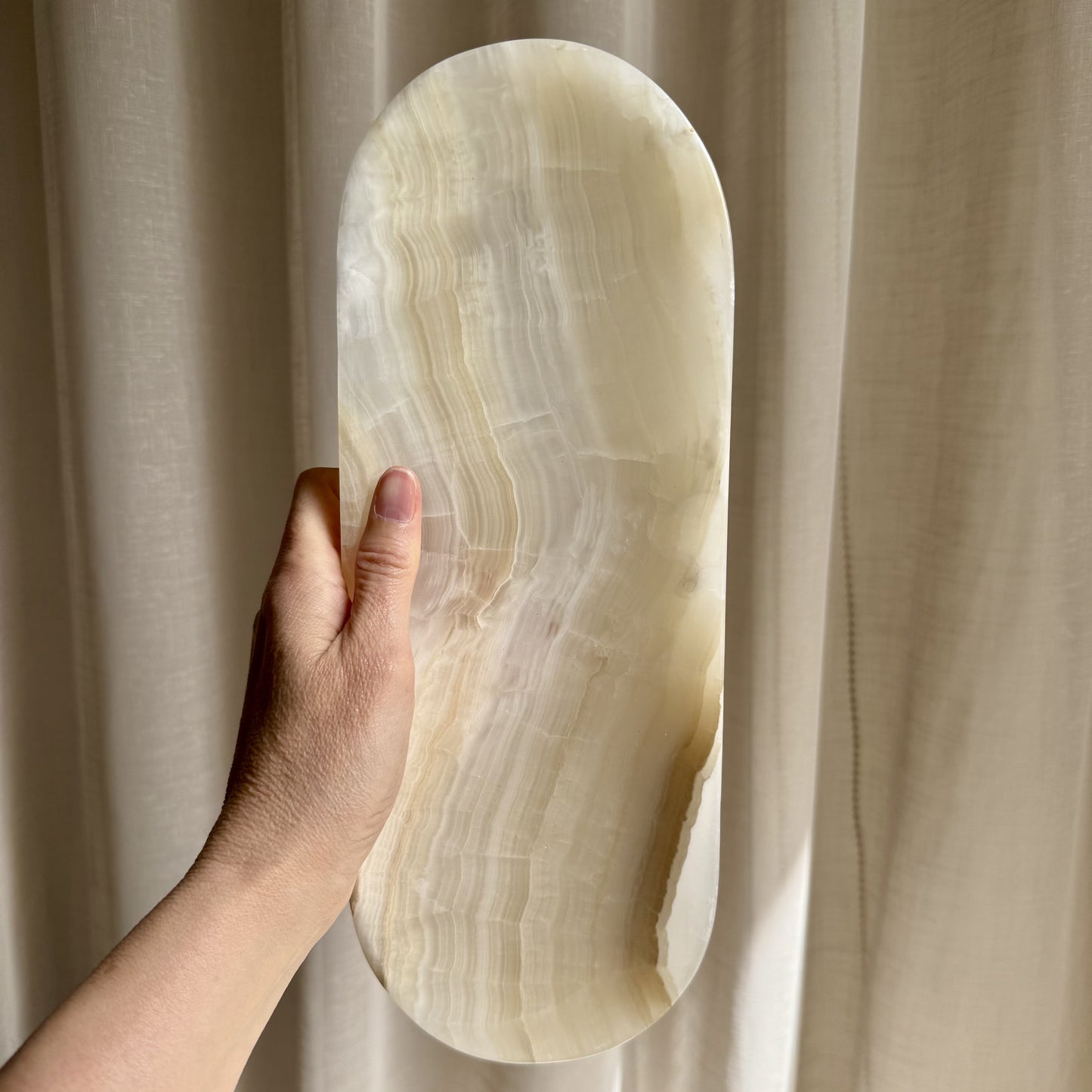 Onyx Oval Dish 1