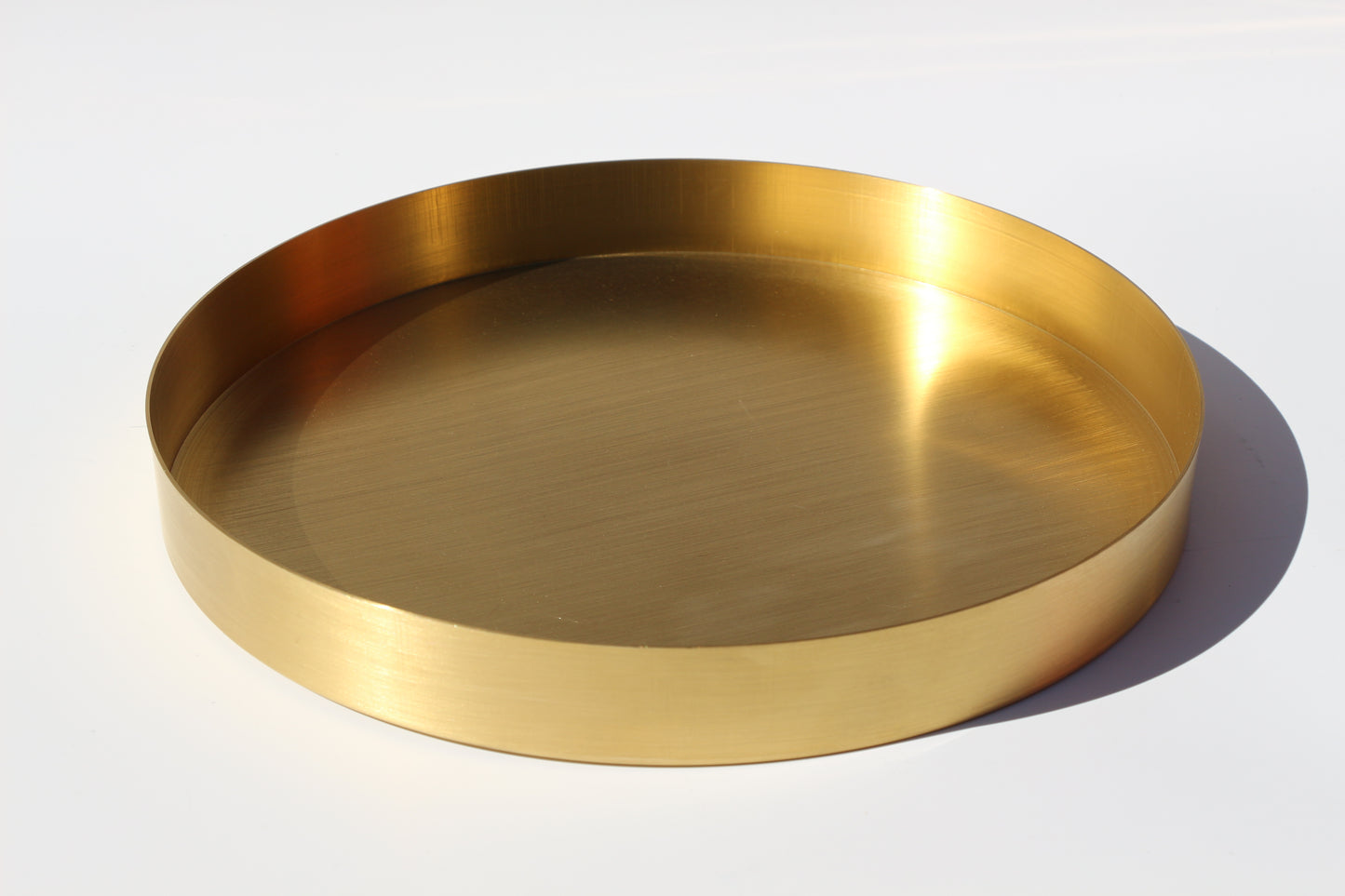 EG Classic Round Brass Tray