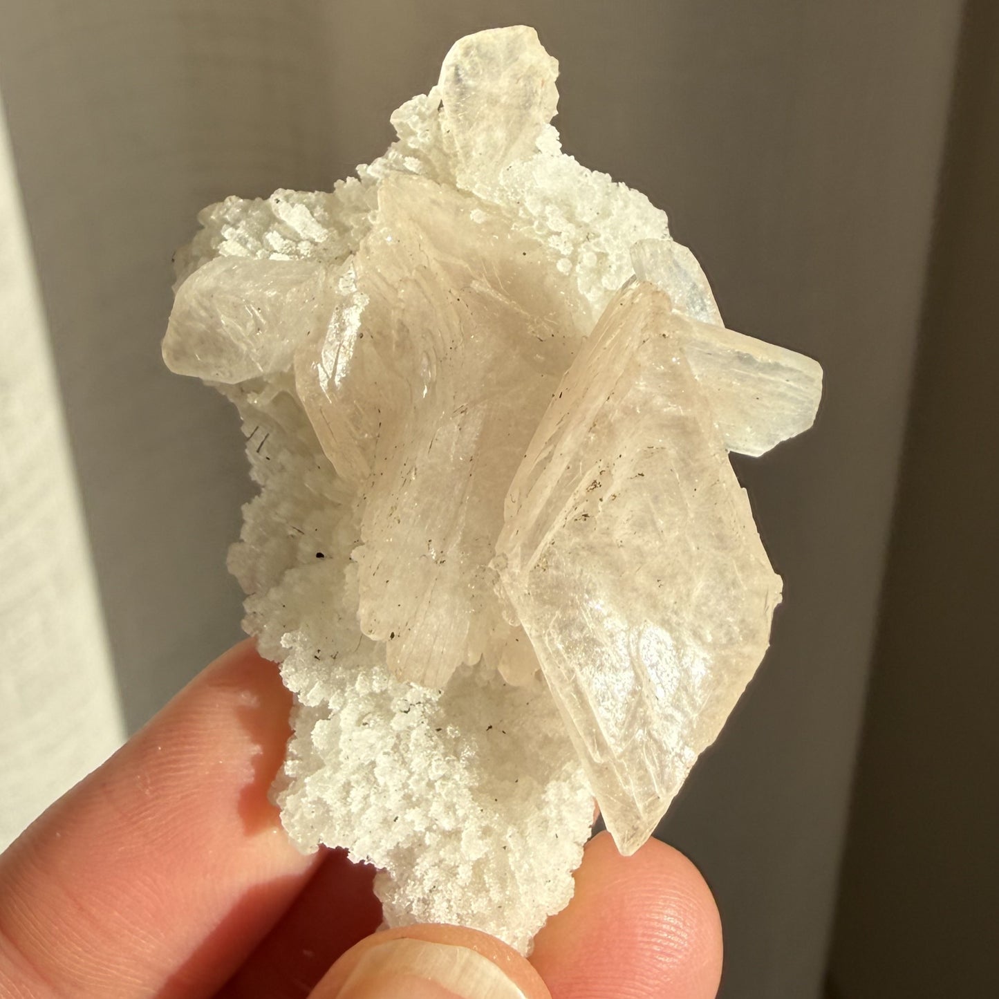 Apophyllite with Stilbite
