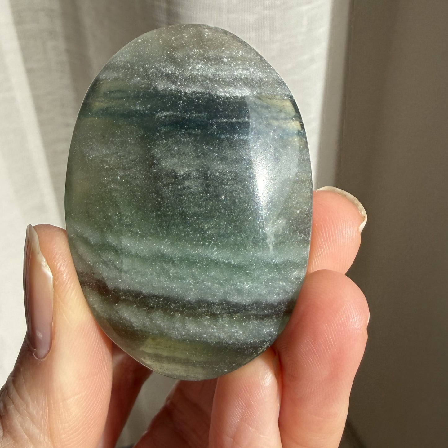 Silk Fluorite Palm 2