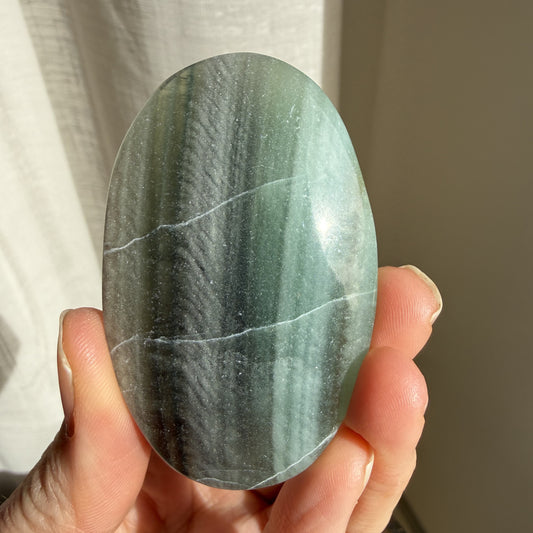 Silk Fluorite Palm 4
