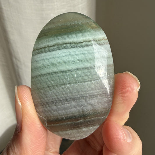 Silk Fluorite Palm 6