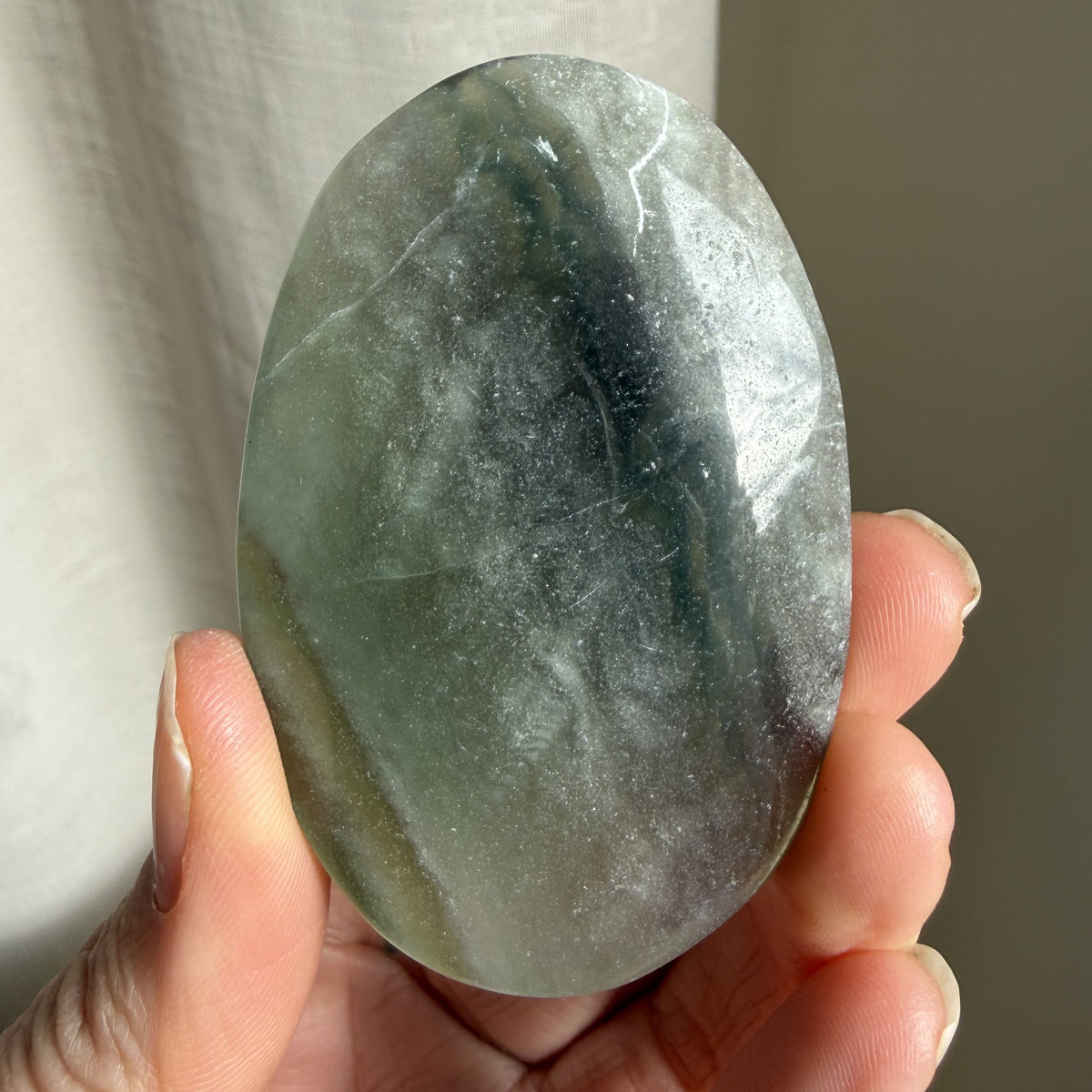 Silk Fluorite Palm 10