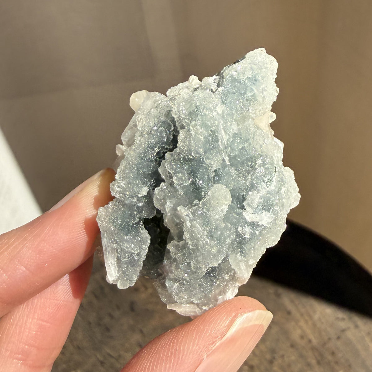 Apophyllite, Stilbite on Chalcedony