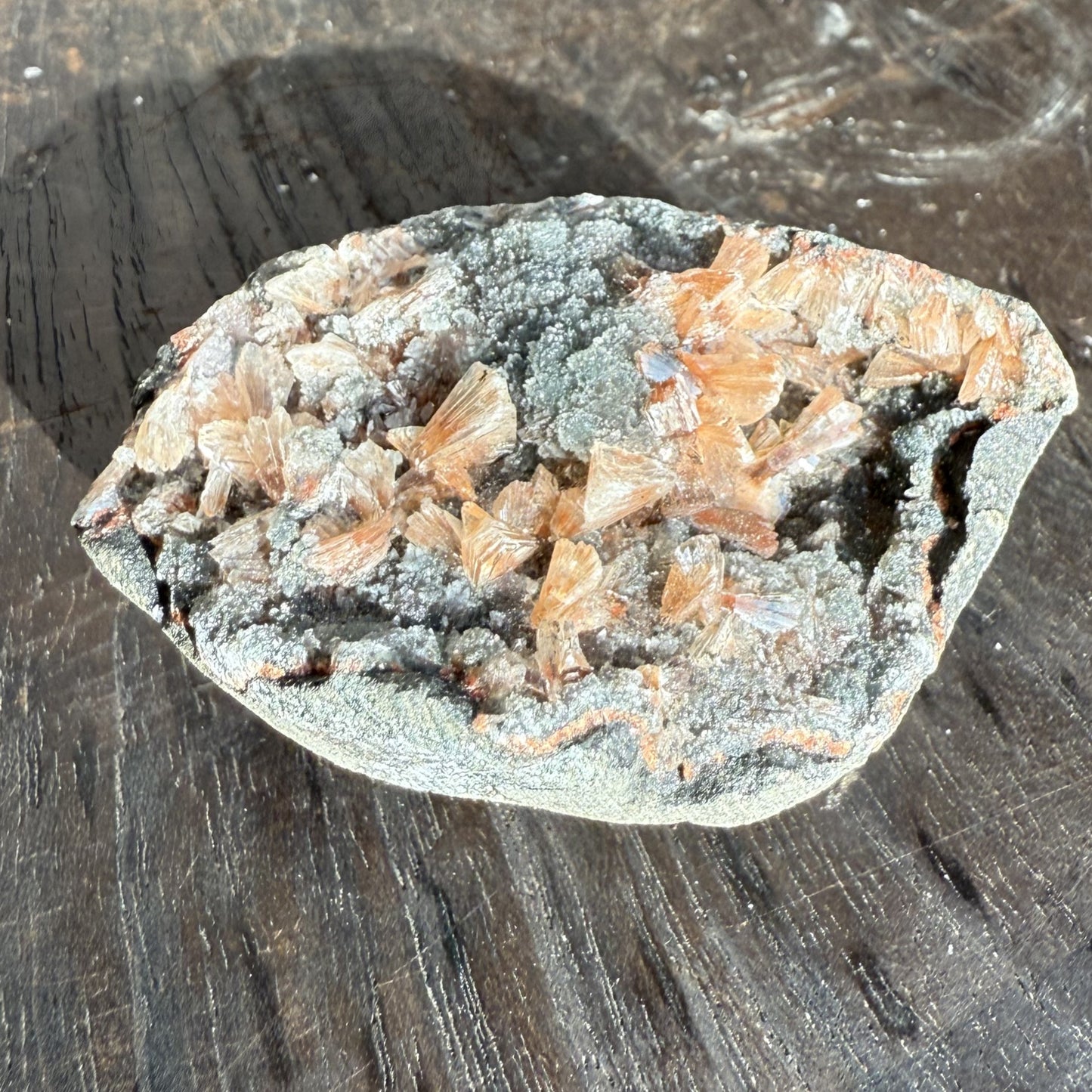 Chalcedony with Stilbite 008