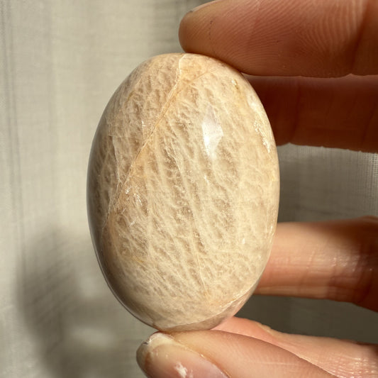 Peach Moonstone Shiva 002