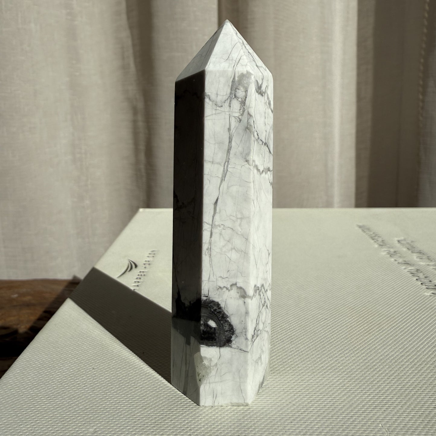 Howlite Tower - 1
