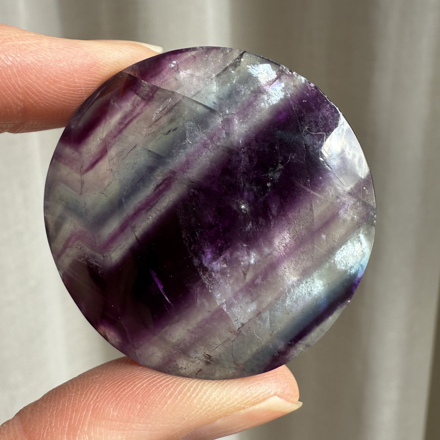 Fluorite Palm Stone 002