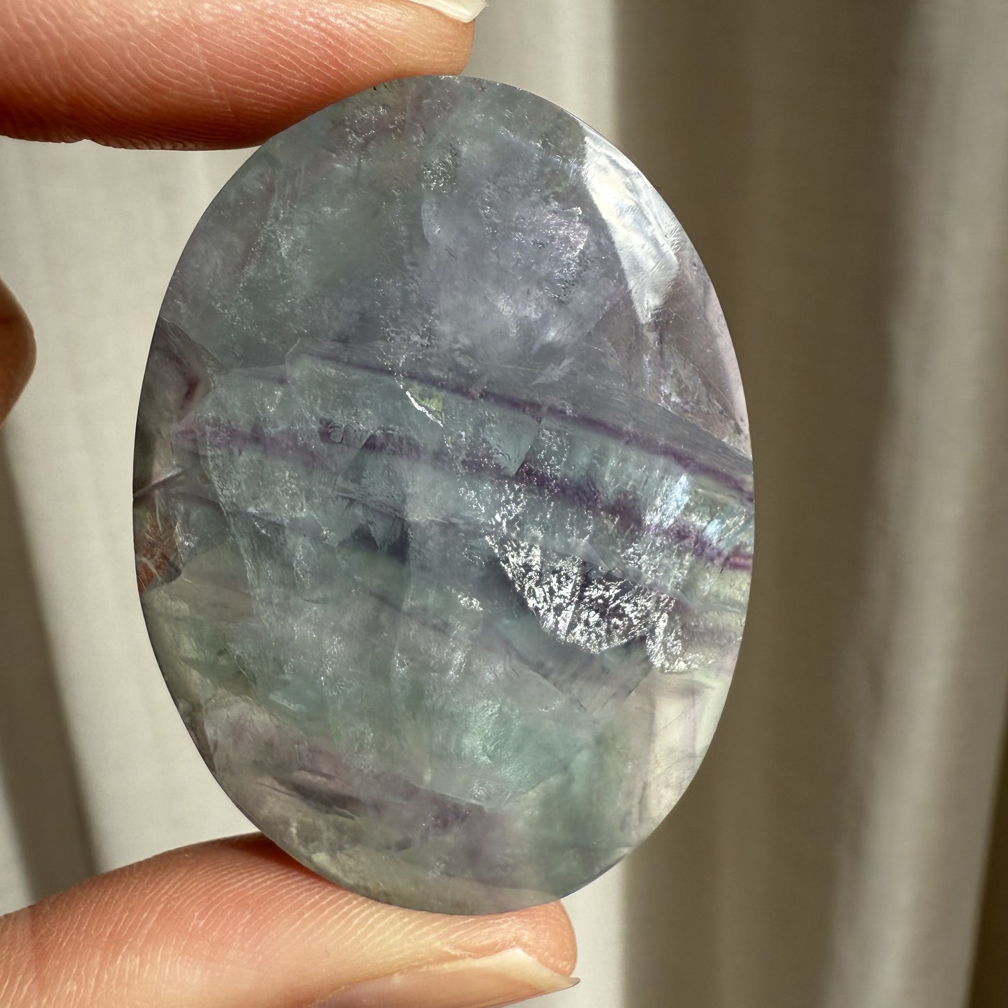 Fluorite Palm Stone 005
