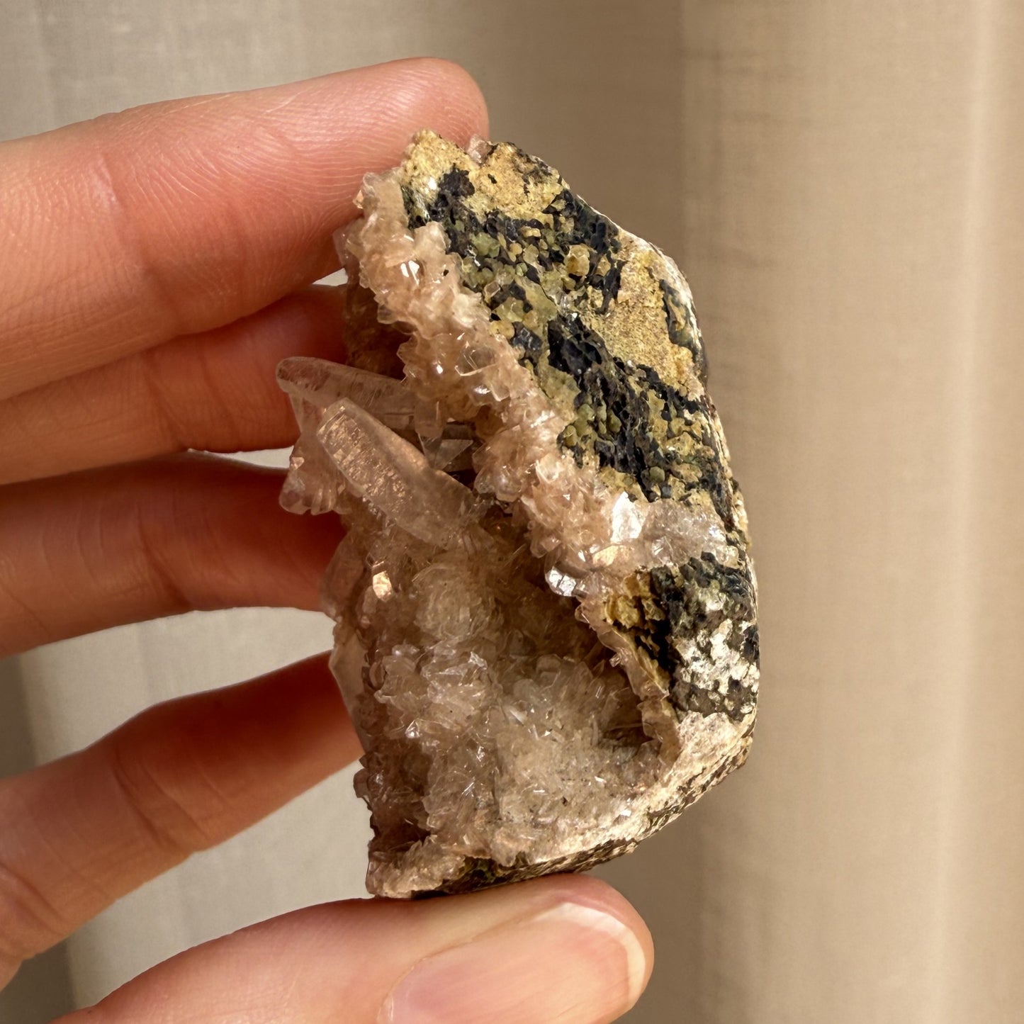 Apophyllite on Stilbite