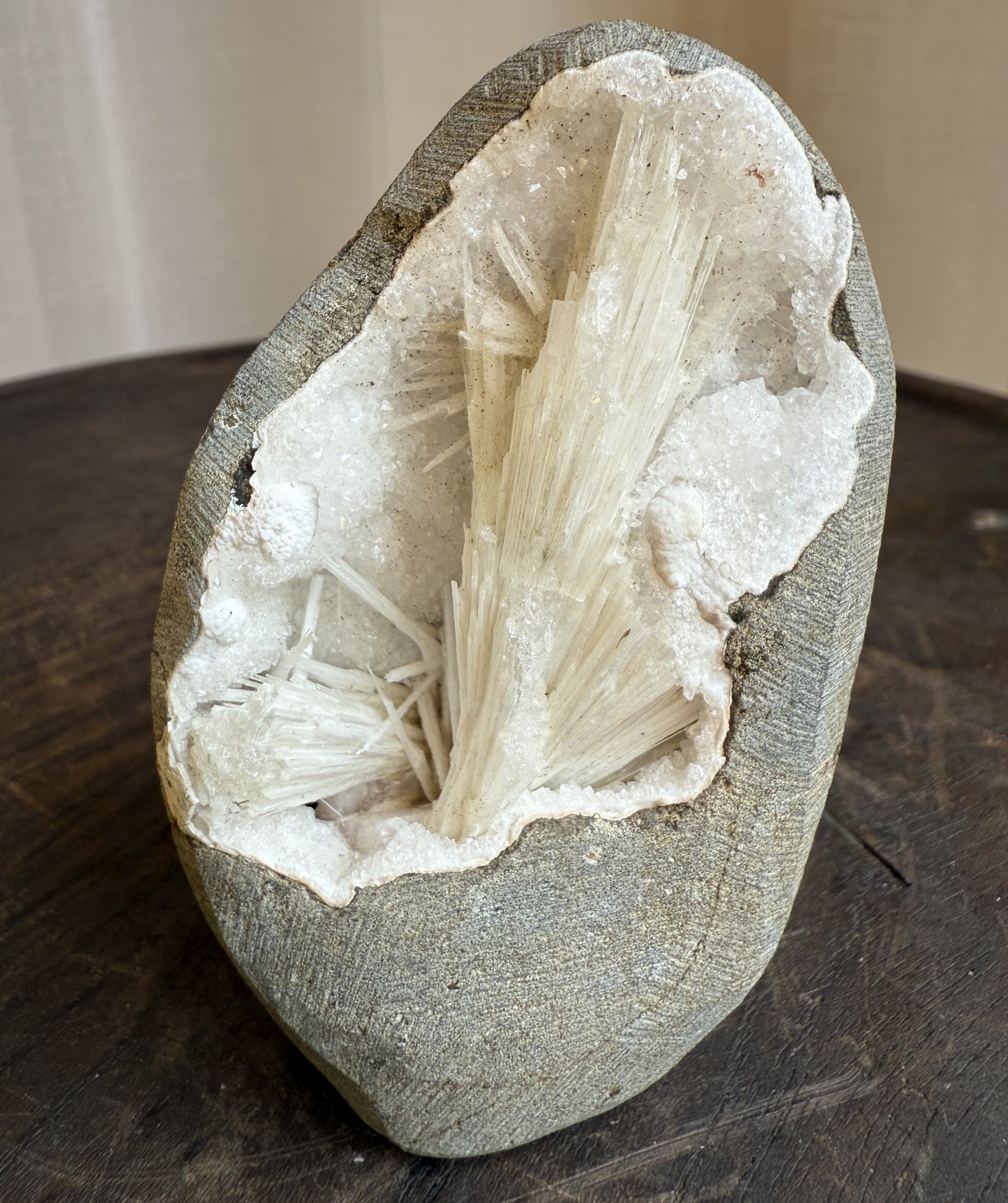 Scolecite Geode 7