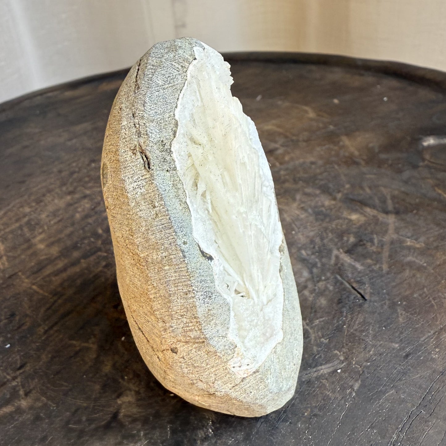 Scolecite Geode 7