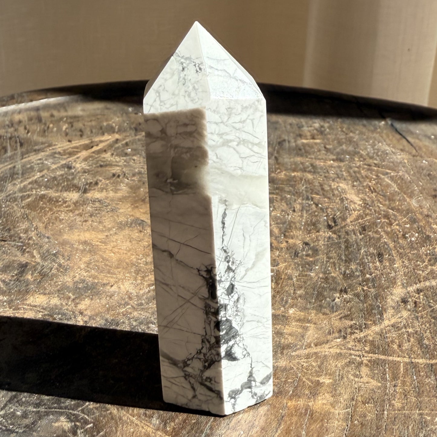 Howlite Tower - 3