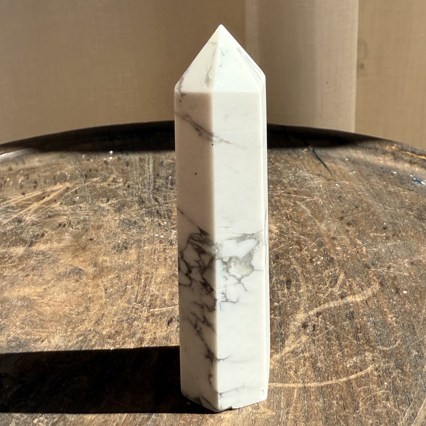 Howlite Tower - 4