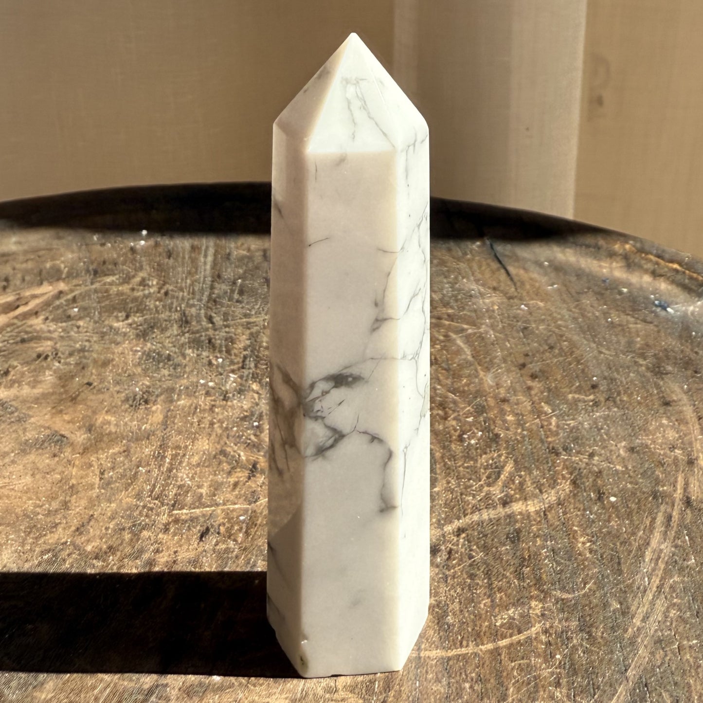Howlite Tower - 4