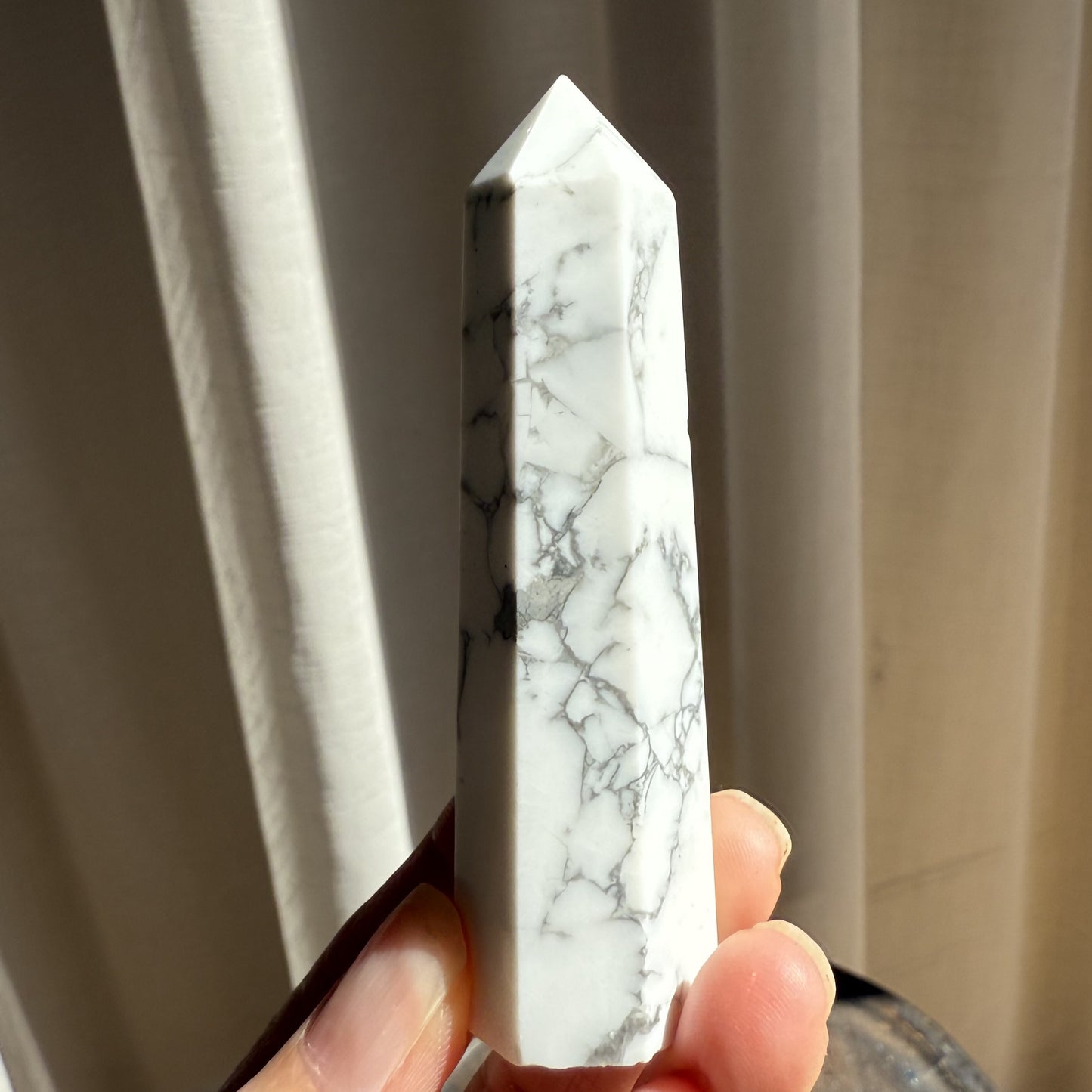 Howlite Tower - 4