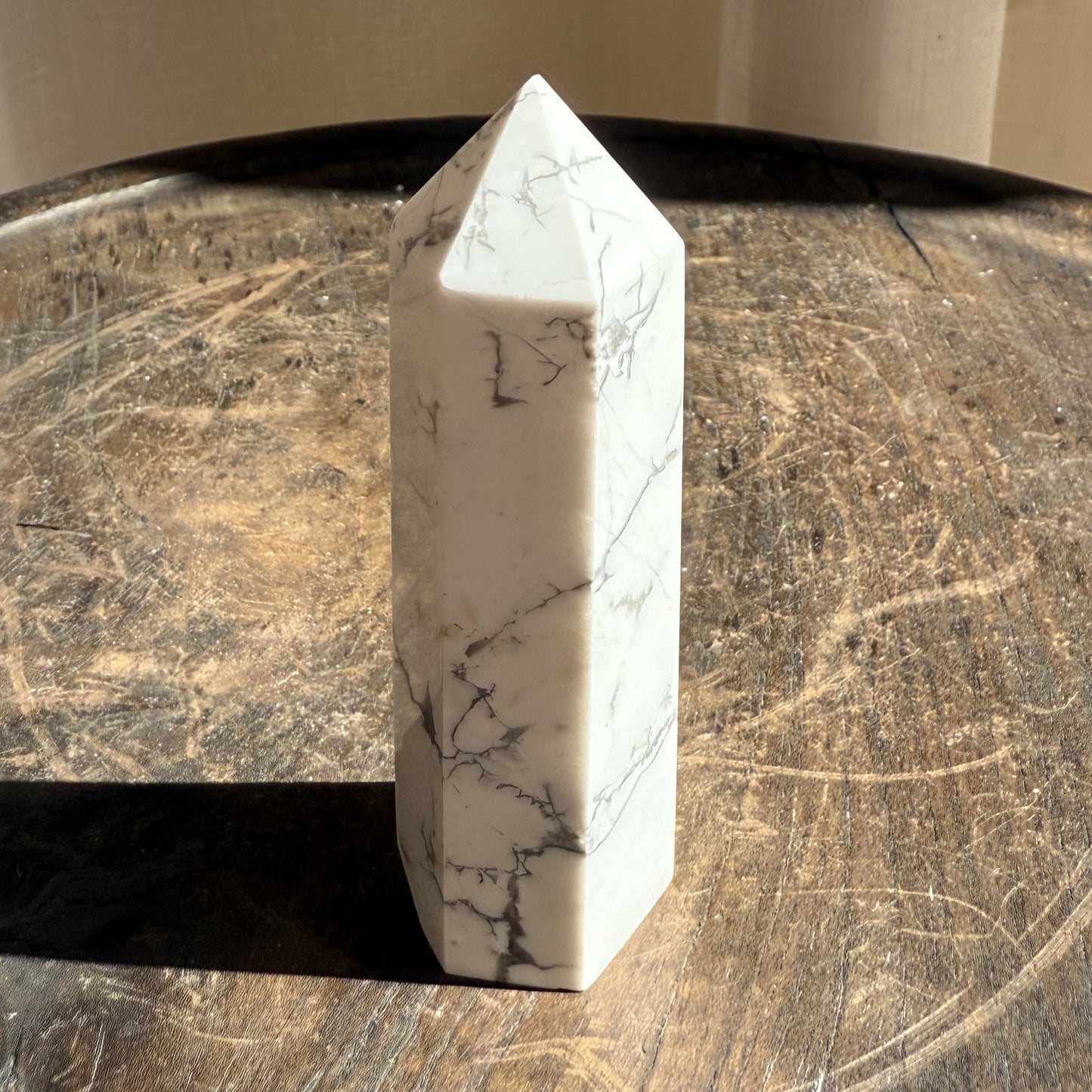 Howlite Tower - 6