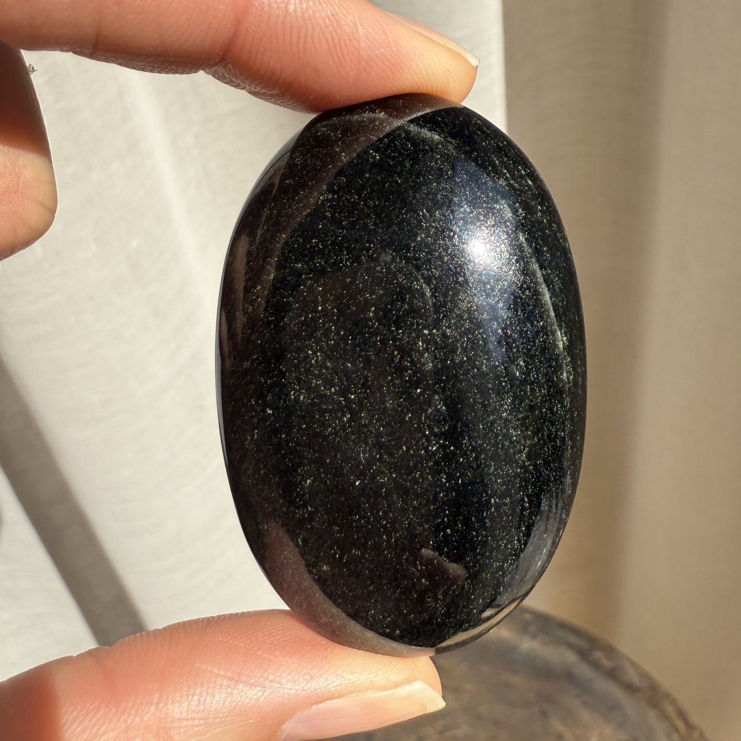 Golden Sheen Obsidian Palm Stone 008