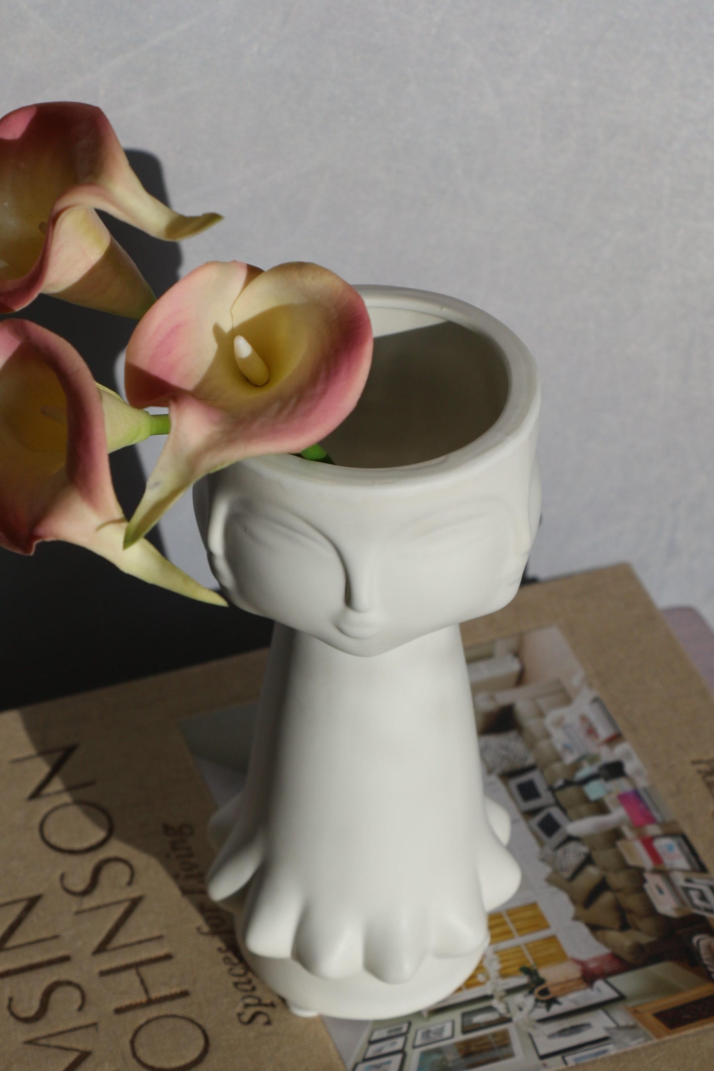 Lucia Vase - Medium